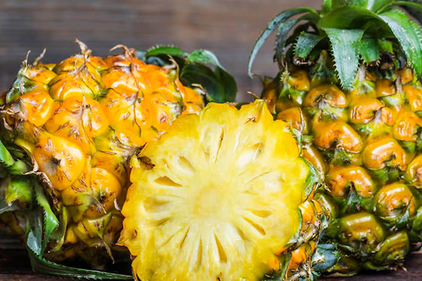 Why you should eat pineapple
